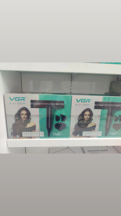 سشوار وی جی آر اصل سالنی مدل 427اصل