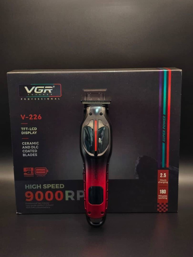 ماشین اصلاح وی جی آر مدل VGR V-226 با تیغه سرامیک برش مستقیم