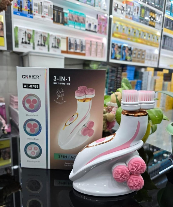 برس پاکسازی کننده (فیش براش) برقی کنایر مدل AE-8788