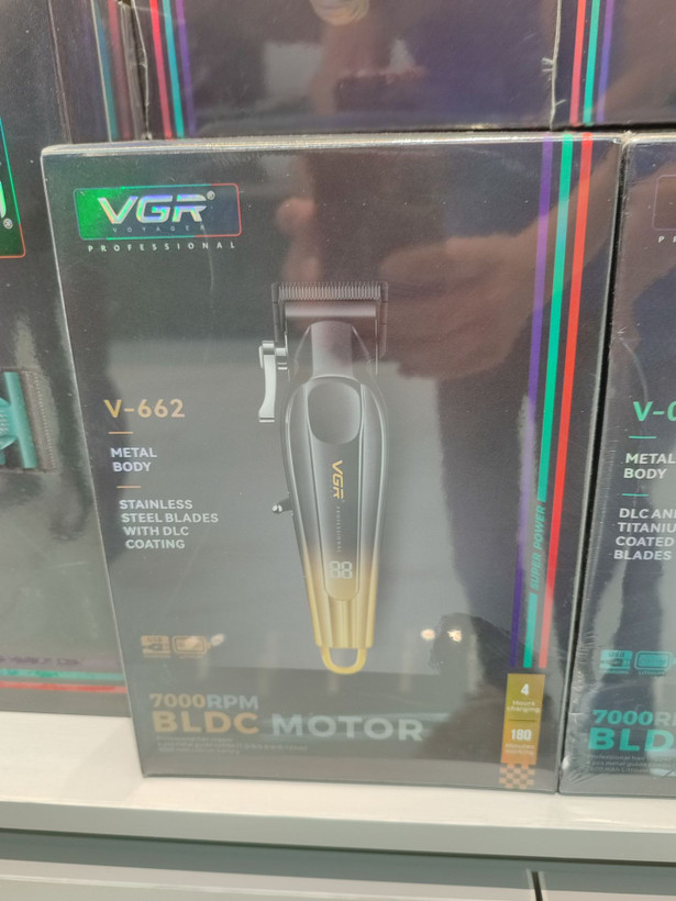 ماشین اصلاح وی جی آر مدل V662 با برش مستقیم